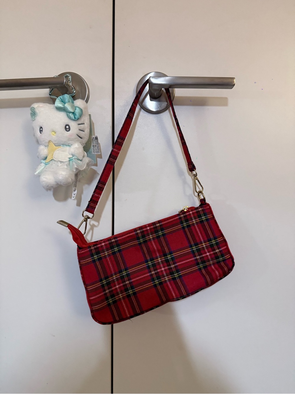 Brandy Melville Red Plaid Shoulder Bag - Classic Check Pattern
